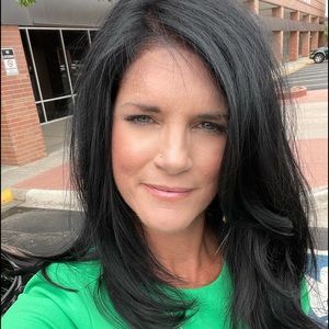 Meet your Posher, Tonya